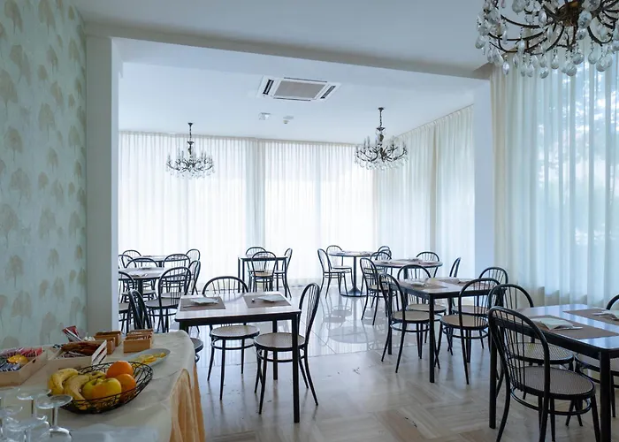 Negresco Szálloda 3*